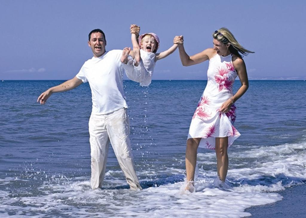 Beachside Holiday Park Бидефорд Екстериор снимка